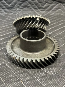 Honda OEM K-Series 3RD GEAR Civic K20Z3 RSX K20A2 K20Z1 Ratio 1.517 (used) - Picture 1 of 5