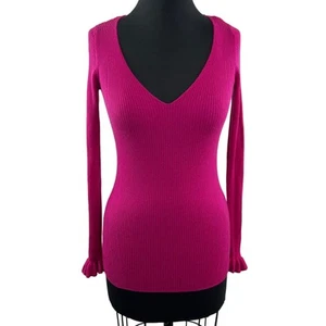 TANYA TAYLOR Wollpullover gerippt Magenta Glockenärmel V-Ausschnitt Knopfmanschette S MÄNGEL - Bild 1 von 10