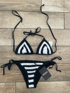 BNWT Missguided Crochet Stripe Bikini Size 8 Triangle Top - Picture 1 of 5