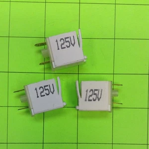 Hotpoint RB787WH1WW Indicator - Picture 1 of 2