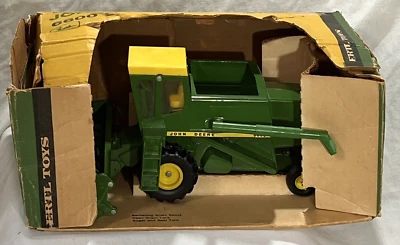 John Deere 6600 Combine Yellow Cab W/ BOX * Knobby Tire * - Image 1 of 4
