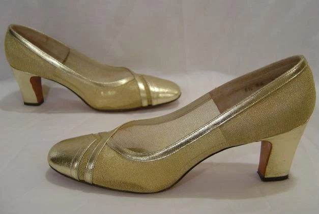VINTAGE 1960s PALIZZIO MOD METALLIC GOLD MESH FORMAL GLAM HEELS PUMPS SHOES BOX - Image 1 of 4