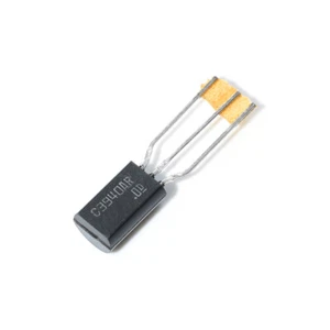 5 PIEZAS 2SC3940AR 2SC3940A-R 2SC3940A 2SC3940 C3940AR C3940A C3940 TO92L - Imagen 1 de 1