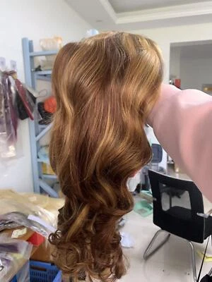 Peluca de cabello humano frontal de encaje marrón resaltado 13x4 para mujer diaria Foto 1 de 4