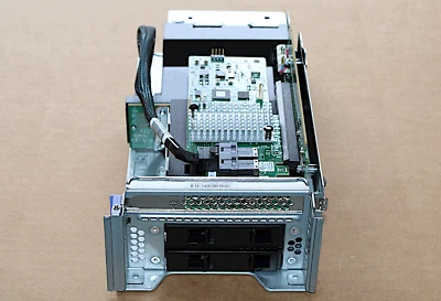 LENOVO X3650 M5 2.5" Rear Hard Drive Kit w/M1215 SAS Controller 00AL953 46C9115 - Image 1 of 3