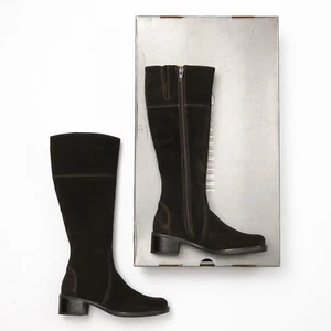 La Canadienne Passion Espresso Brown Suede Waterproof Boots Size 5 M - Picture 1 of 9