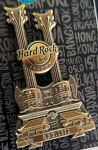 GUITARRA LONDON FACADE 2020 STREET 3D VISTA FRONTAL DOBLE MÁSTIL Hard Rock Café PIN - Imagen 1 de 1