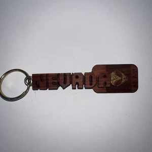 Nevada Llavero Souvenir Madera Tallada Área 51 - Imagen 1 de 3