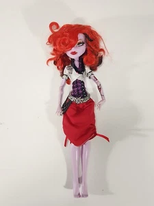 Monster High Prima Onda Operetta Bambola Mattel viene fornita con quello che vedi in foto - Foto 1 di 9