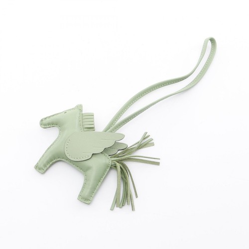 HERMÈS Charm HERMES Rodeo Pegasus PM B Agneau milo pelle veloce Vert cricchetto