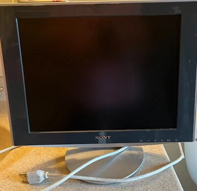 Sony SDM-HS53 15” TFT LCD Color Computer Monitor, AC Power - Image 1 of 3