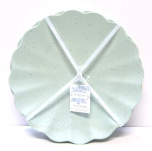Set / 4 Shabby Chic Melamine 11" Dinner Plates Scallop Edge Pale Green NEW - Picture 1 of 1