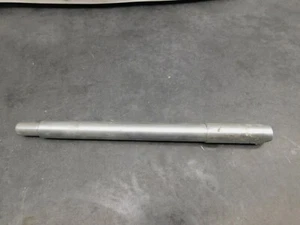 Ducati 750 860 900 GTS GT NOS Axle       1430     - Picture 1 of 6