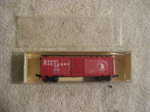 N scale Great Northern 40' Box Car #11875 By Minitrix New in box - Picture 1 of 8