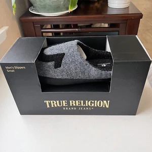 True Religion Mens Slippers Home Bedroom Soft Gray NEW IN BOX - SIZE S (7-8) - Picture 1 of 5