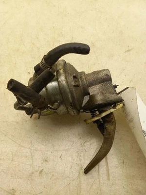 CONJUNTO DE BOMBA DE COMBUSTÍVEL 81-90 TOYOTA PICKUP 2.4L 4 CILINDROS  - Imagem 1 de 4