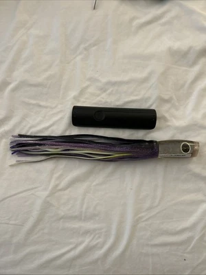 Isca Black Bart 1656 Angle Head Marlin - Imagem 1 de 4