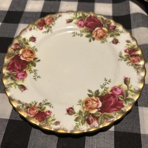 Royal Albert Bone China Old Country Roses Side Plates 6 1/4" - Bild 1 von 4