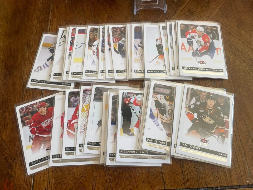 2014-15 Fleer Ultra Hockey Complete Your Set! You Pick! - Image 1 of 1
