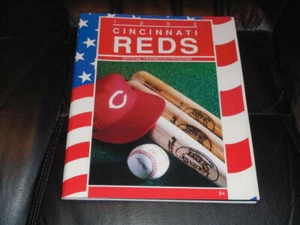 1992 CINCINNATI REDS OFFICIAL BASEBALL YEARBOOK  NEAR MINT - Picture 1 of 1