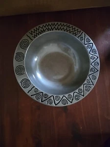 Wilton Armetale Reggae Rim Bowl 7" CROSS - Imagen 1 de 4