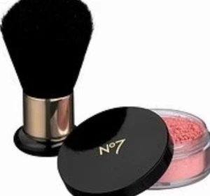 No7 Mineral Perfection Blusher with Brush 05 Rose Pink - Picture 1 of 1