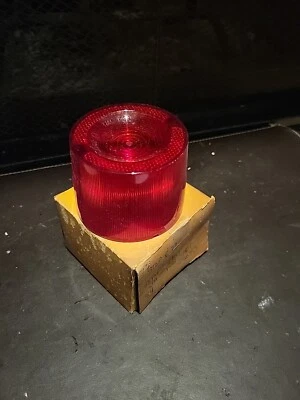 1961 Plymouth Fury nova/antiga lente traseira de estoque remanufaturada - Imagem 1 de 2