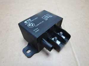 BMW R1250RT SE 2019 7,364 miles starter relay (9841) - Picture 1 of 4