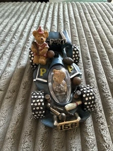 Vintage Resin Racing Sport Car Cradle Teddybär "Piggy Coin Bank" 156 - Bild 1 von 9