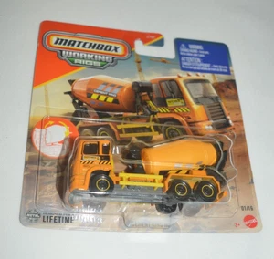 MATCHBOX 2025 WORKING RIGS 01/16 - CEMENT KING HD YELLOW - Picture 1 of 5