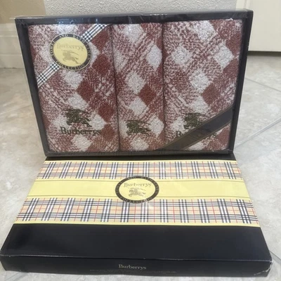 Burberry Face towel & Wash towel Set Cotton In Box Red & White Unopened - Image 1 of 4