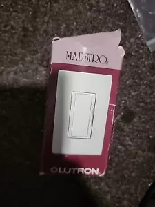 Interruptor atenuador Lutron MA-600-IV Maestro 120V 60 Hz marfil - Imagen 1 de 1