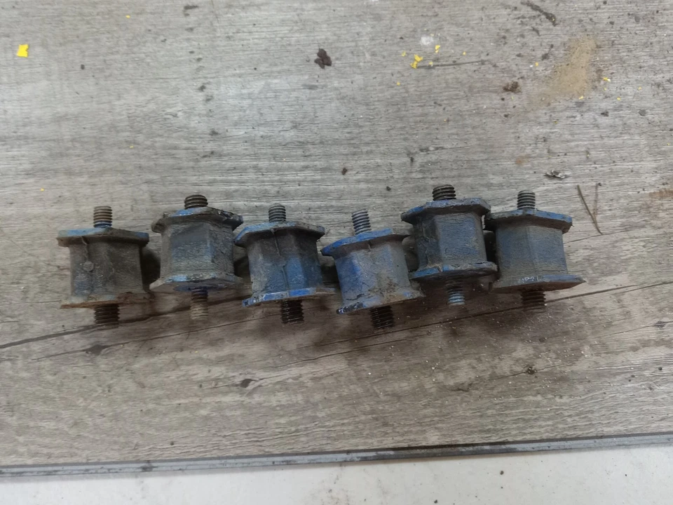 Suzuki RM 250 1983 soportes de radiador rm250 OEM originales Foto 1 de 1