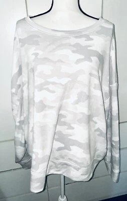 $49 SUDADERA SECRET TREASURES MUJER SUPER SUAVE DORMIR BLANCA/GRIS CAMUFLAJE 2XL Foto 1 de 4