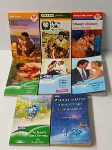 8x Mills and Boon Romance Bulk Lot - Paperback Book Bundle Romantic Love - Picture 1 of 20