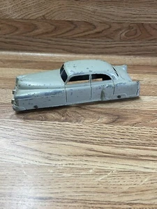 Vintage TootsieToy 1950's Grey Cadillac - Made in USA - Picture 1 of 6
