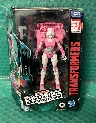 Transformers War For Cybertron Earthrise: Arcee. New/Sealed. FREE UK P&P - Image 1 of 4