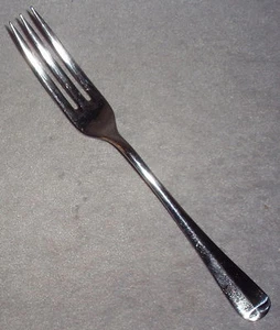 Cooper Stainless Queen Anne Rat Tail Pattern 3 Tine Salad Luncheon Fork Satin - Bild 1 von 6
