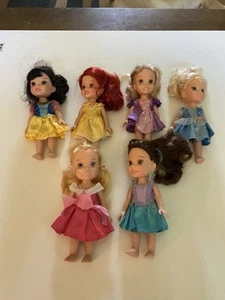 Gruppe von Disney Petite Prinzessinnen Puppen 6 Zoll Minis (6) - Bild 1 von 12