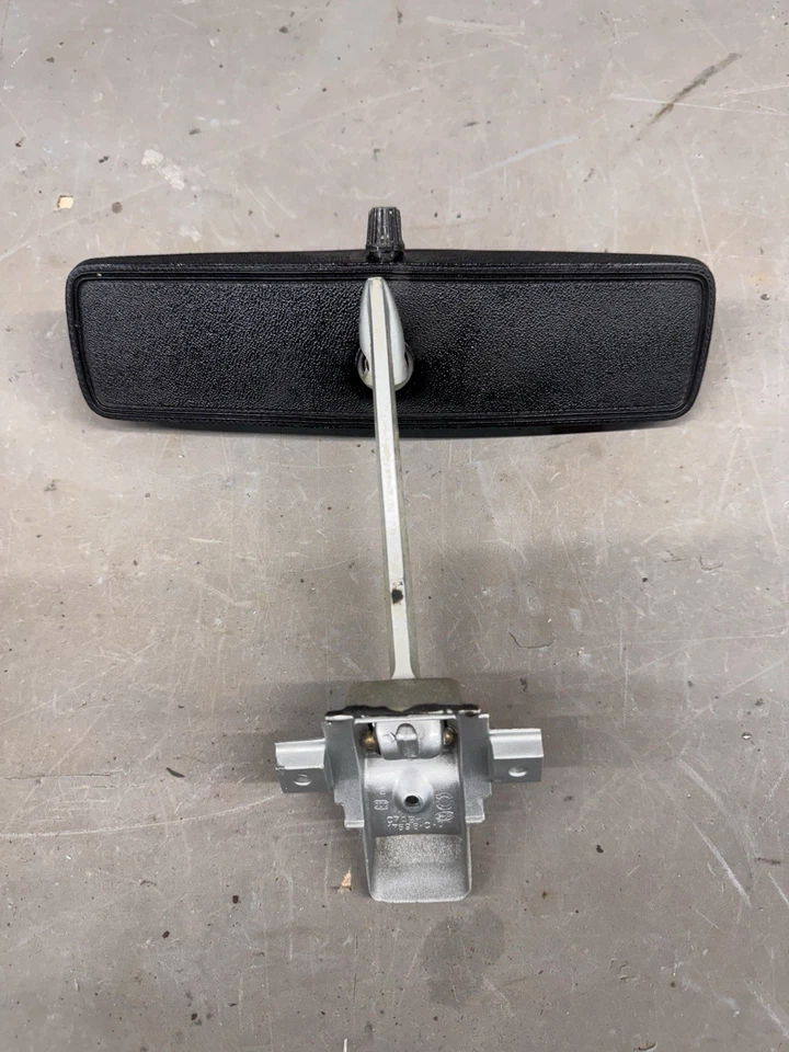 Soporte para parabrisas espejo retrovisor Ford Galaxie 1962-1967 Marauder Park Lane OE Foto 1 de 4