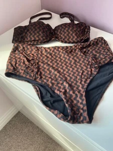 M & S Tan and Black bikini size 38DD / 18 - Picture 1 of 4