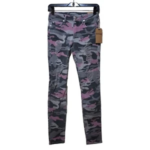 Neu mit Etikett True Religion Jeans HALLE Mid Rise Super Skinny Pink Camouflage Größe 25 Destroyed - Bild 1 von 8