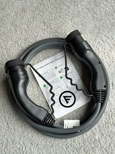 Genuine BMW EV PHEV 11kW Type 2 Charging Cable i4 i5 iX 225Xe 330e 530e WARRANTY - Picture 1 of 9