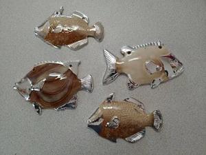 Chalkware Decorative Wall Art - Silver, Tan, Cream Colored Fish - Vintage Art - Picture 1 of 12