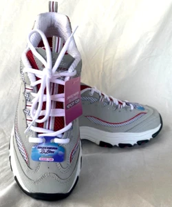SKECHERS..D'LITES..GRAY & RED..AIR COOLED MEMORY FOAM..SNEAKERS..NWT..WOMEN 7.5 - Picture 1 of 6