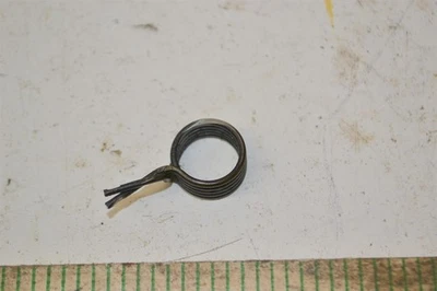 Honda CR 250R Power Exhaust Valve Lever Spring 19531-KZ3-860 1992-2001 - Изображение 1 из 2