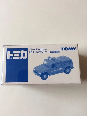 Vehículo TAKARA TOMY Tomica Itoyo Kado Toyota Mega Cruiser Fire Command Foto 1 de 4