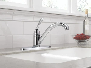 Delta Classic Single-Handle Standard Kitchen Faucet in Chrome 100-DST *OPEN BOX - Picture 1 of 12