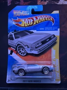 2011 Hot Wheels New Models 18/50 Back To The Future Time Machine Delorean  - Picture 1 of 2