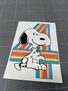 VINTAGE BIRTHDAY CARD PEANUTS SNOOPY HALLMARK CARDS 1970s 1960s RETRO - Picture 1 of 3